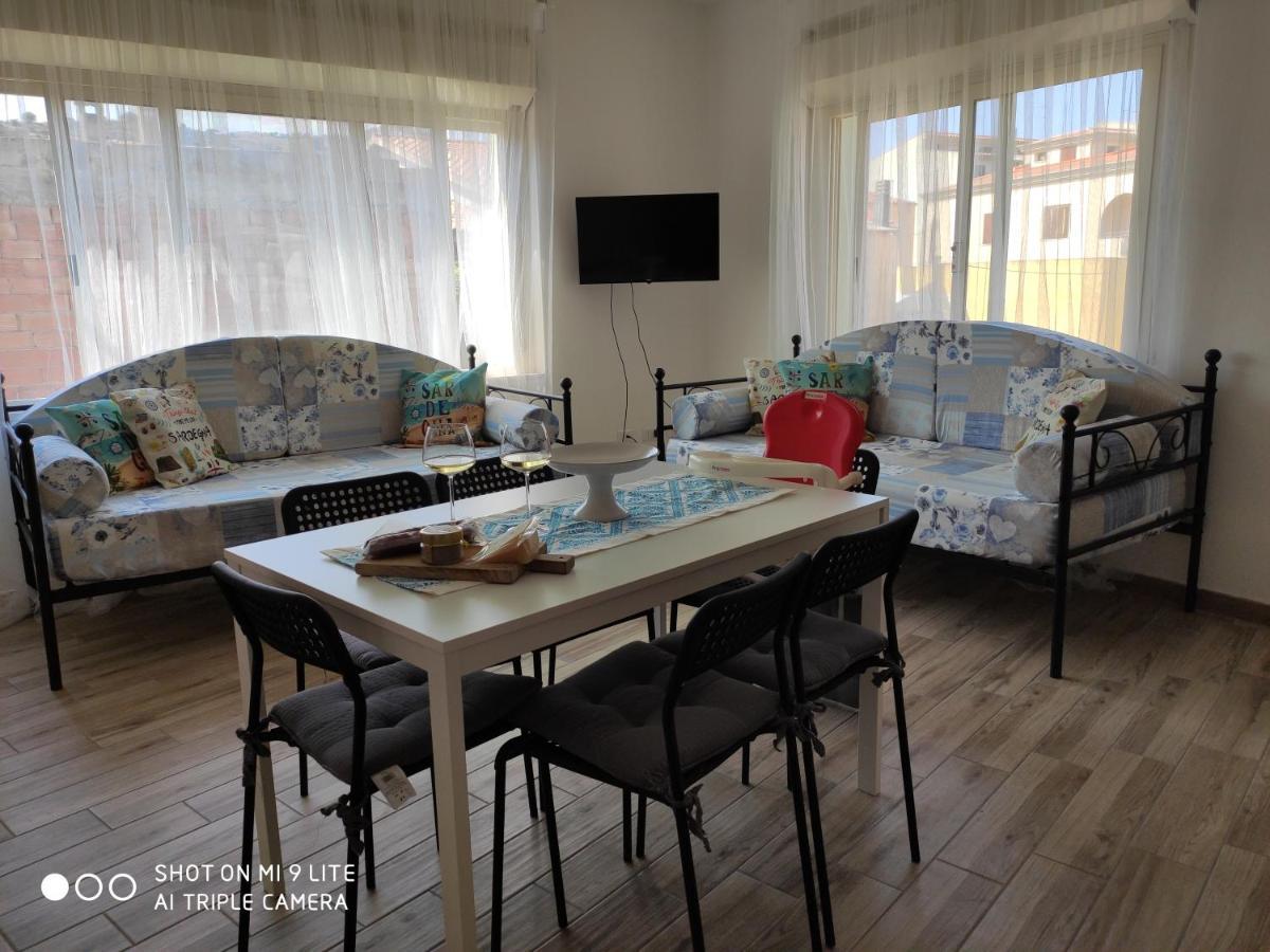 Is Launeddas da Isi Villaputzu Bagian luar foto